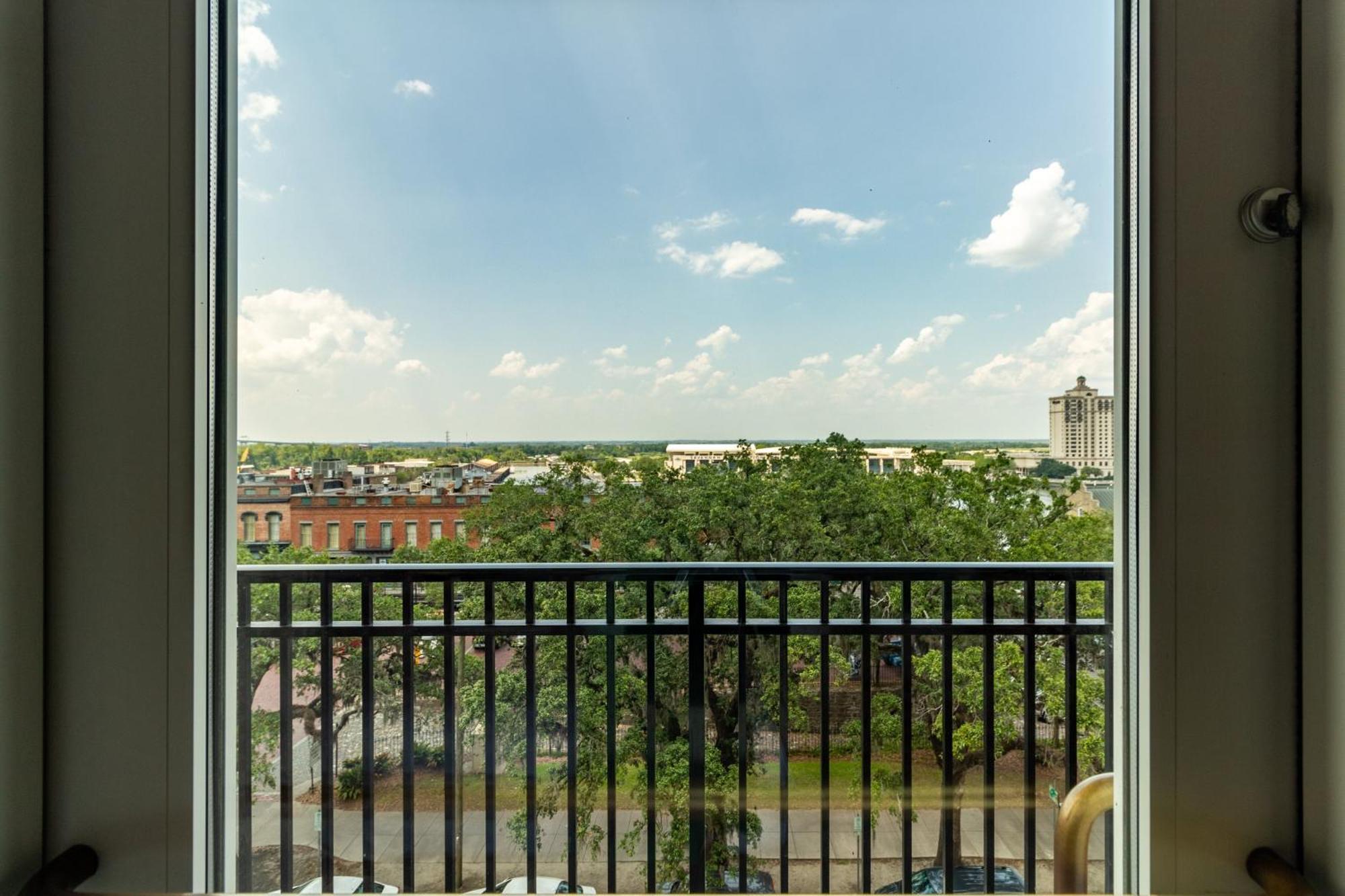 Standard King Room Balcony