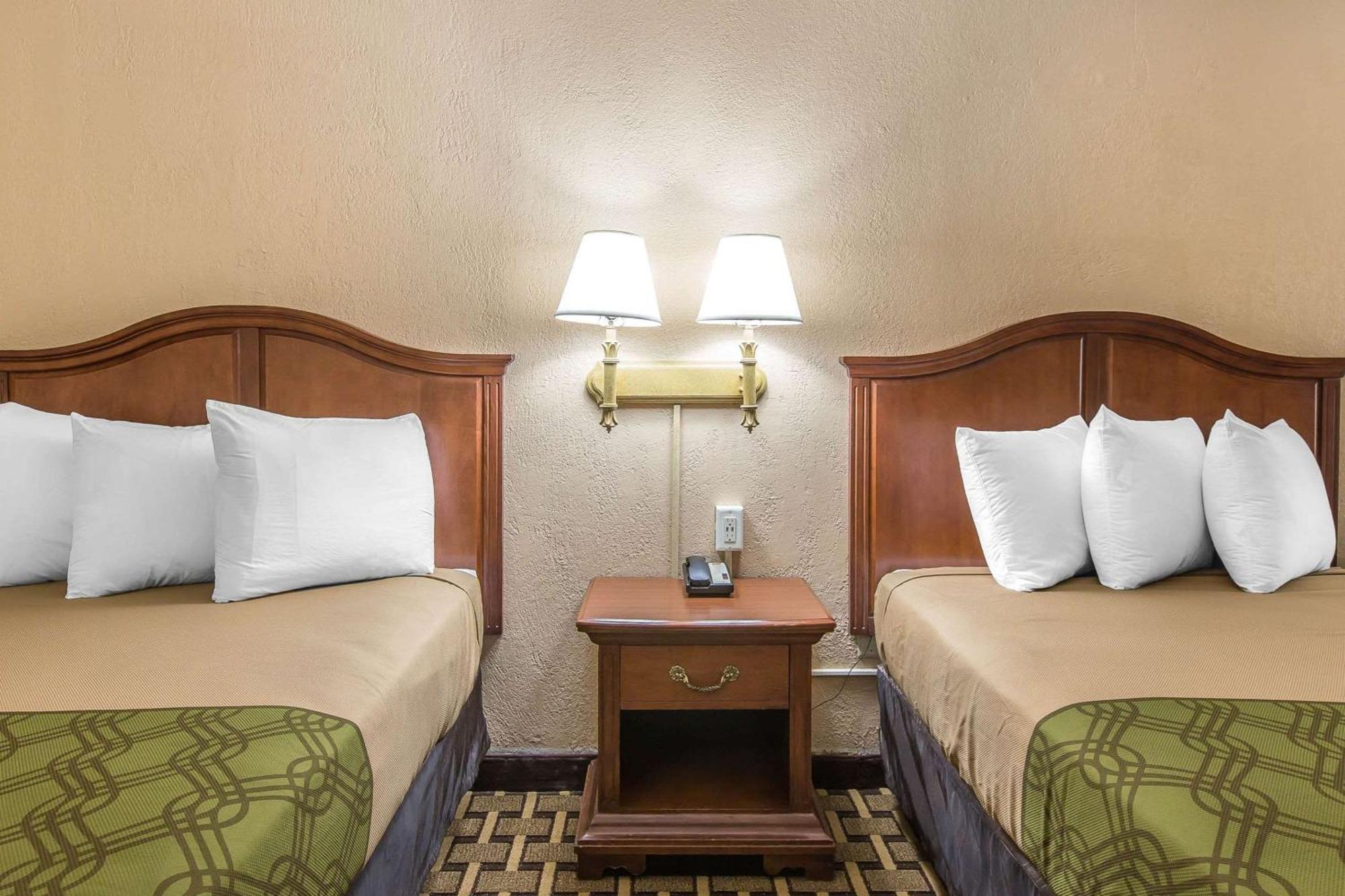 Double Room Two Double Beds Smoking