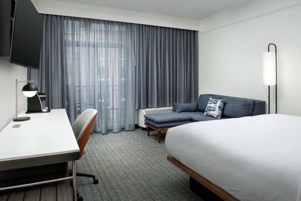 King Room,1364495723:JPEG