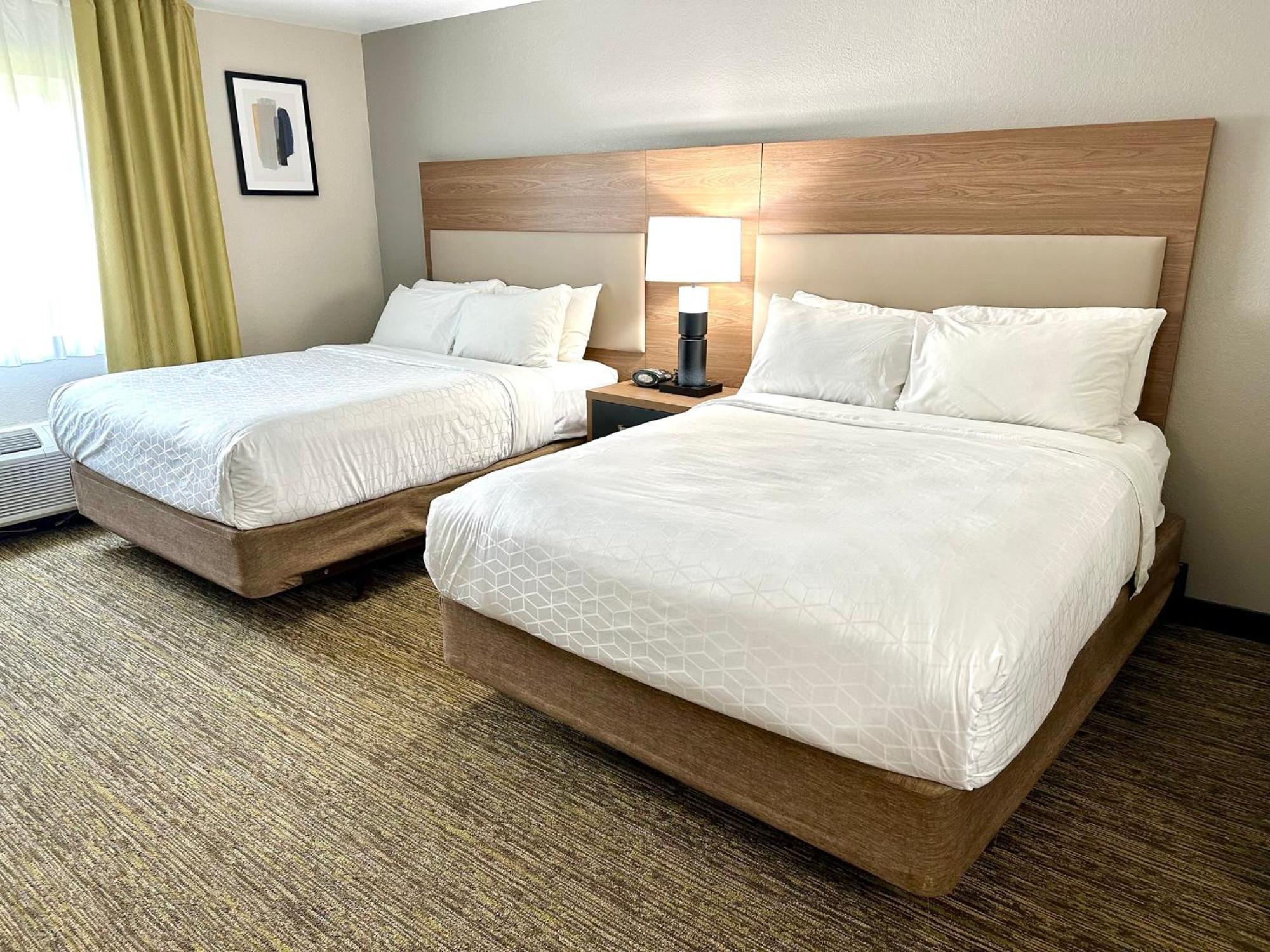 Studio Suite Two Queen Beds