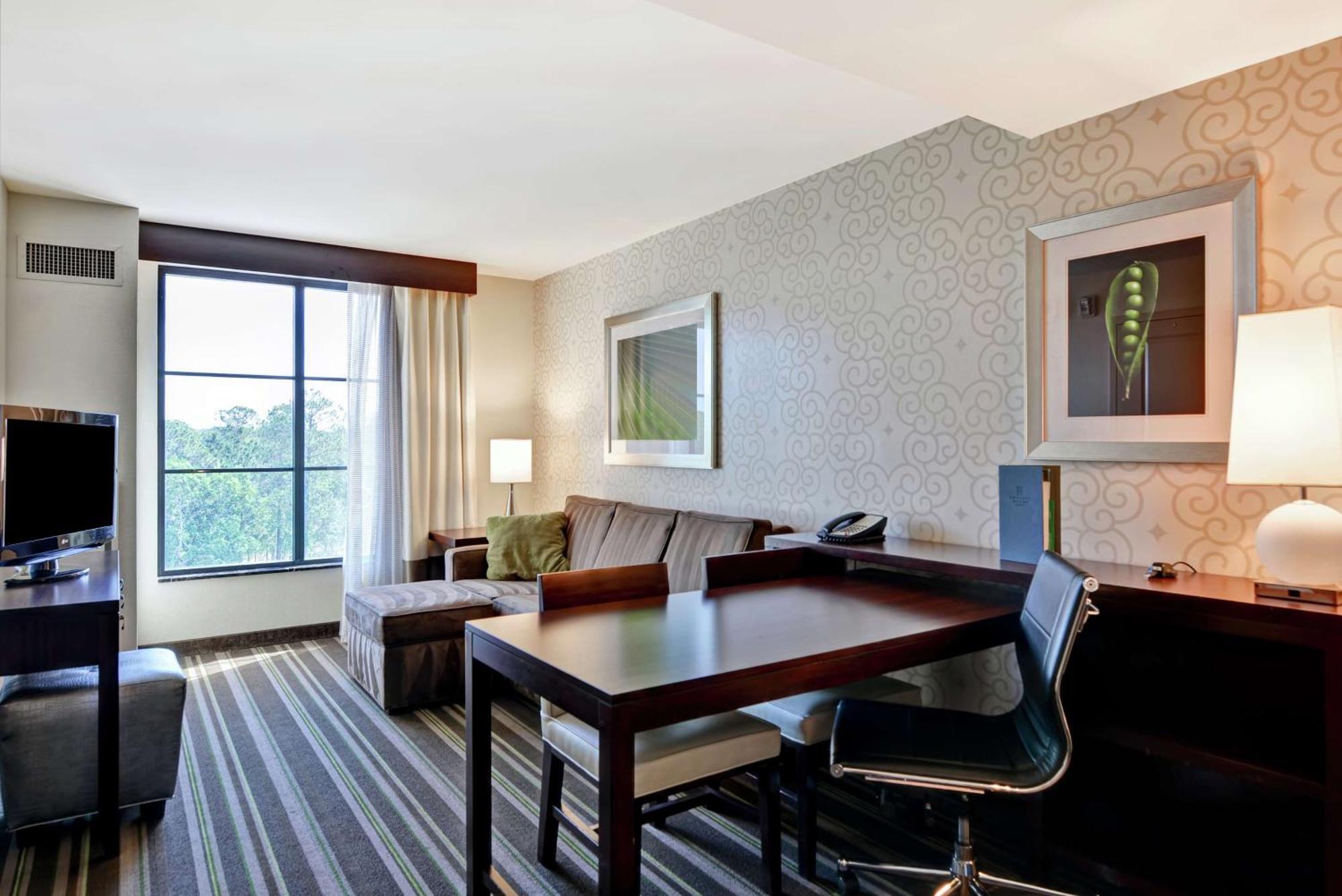 King Room Mobility Access or Non-Smoking
