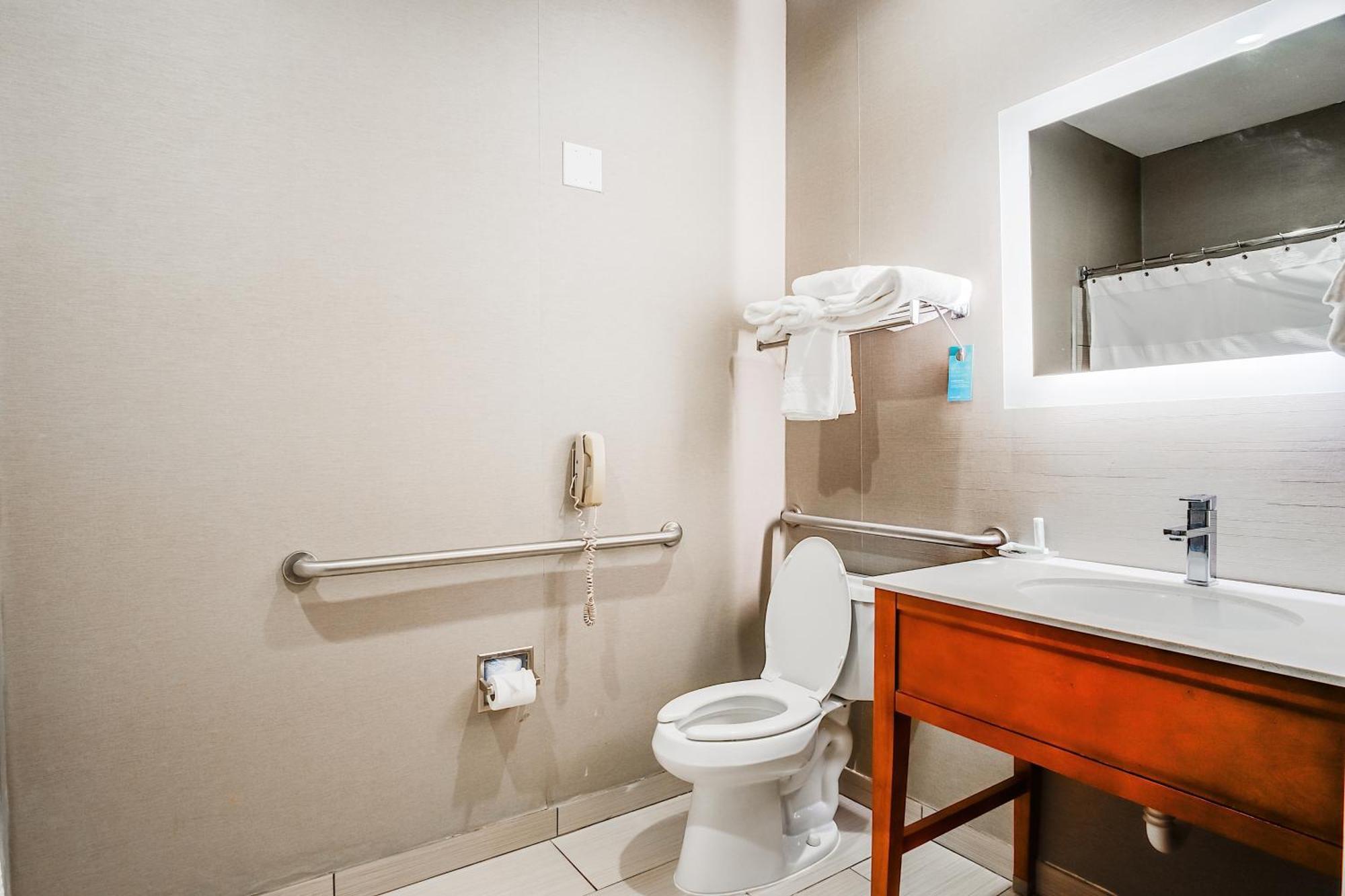 Accessible Suite Two Queen Beds