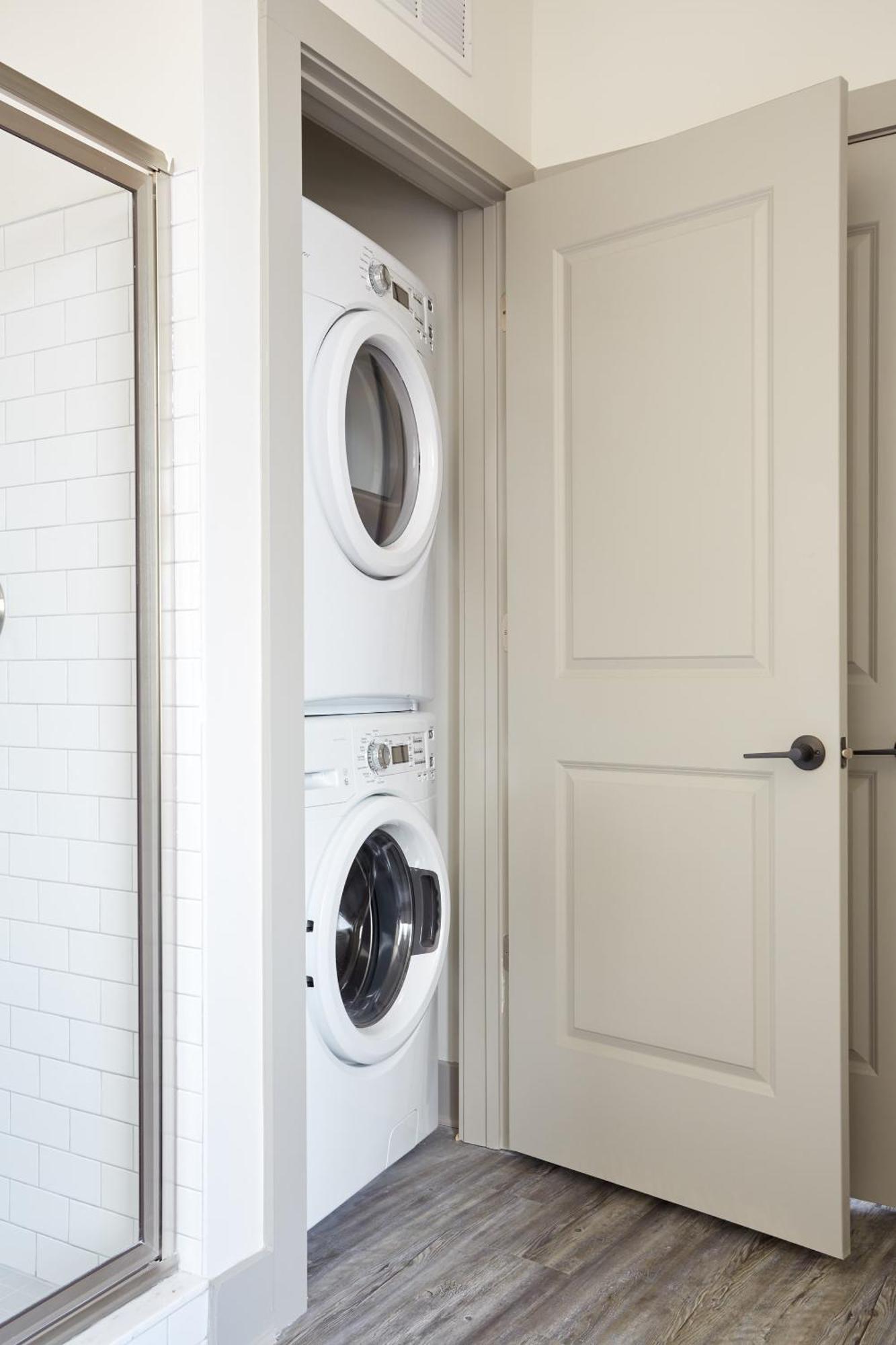 One-Bedroom Apartment Self Check Virtual Front Desk