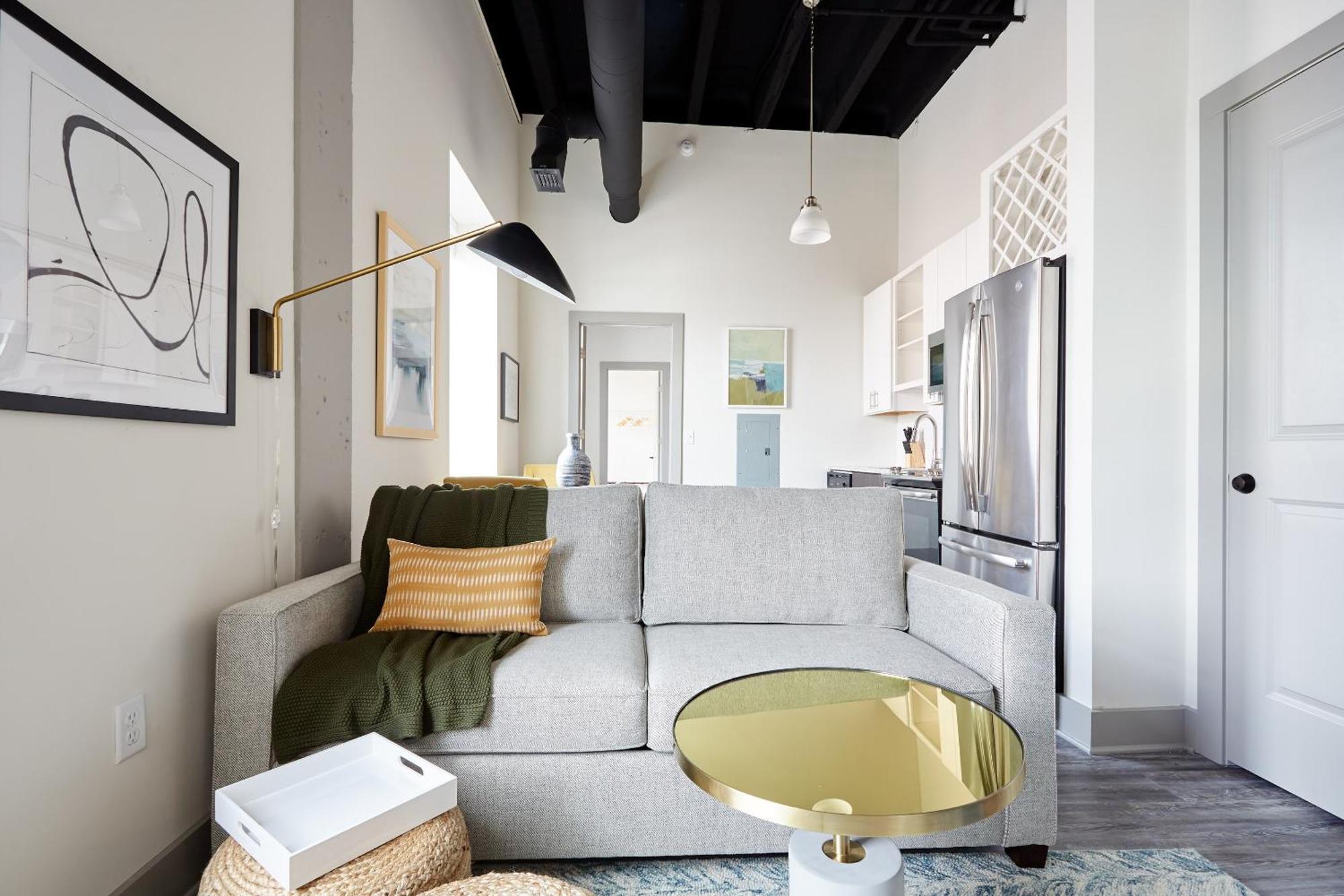 One-Bedroom Apartment Self Check Virtual Front Desk