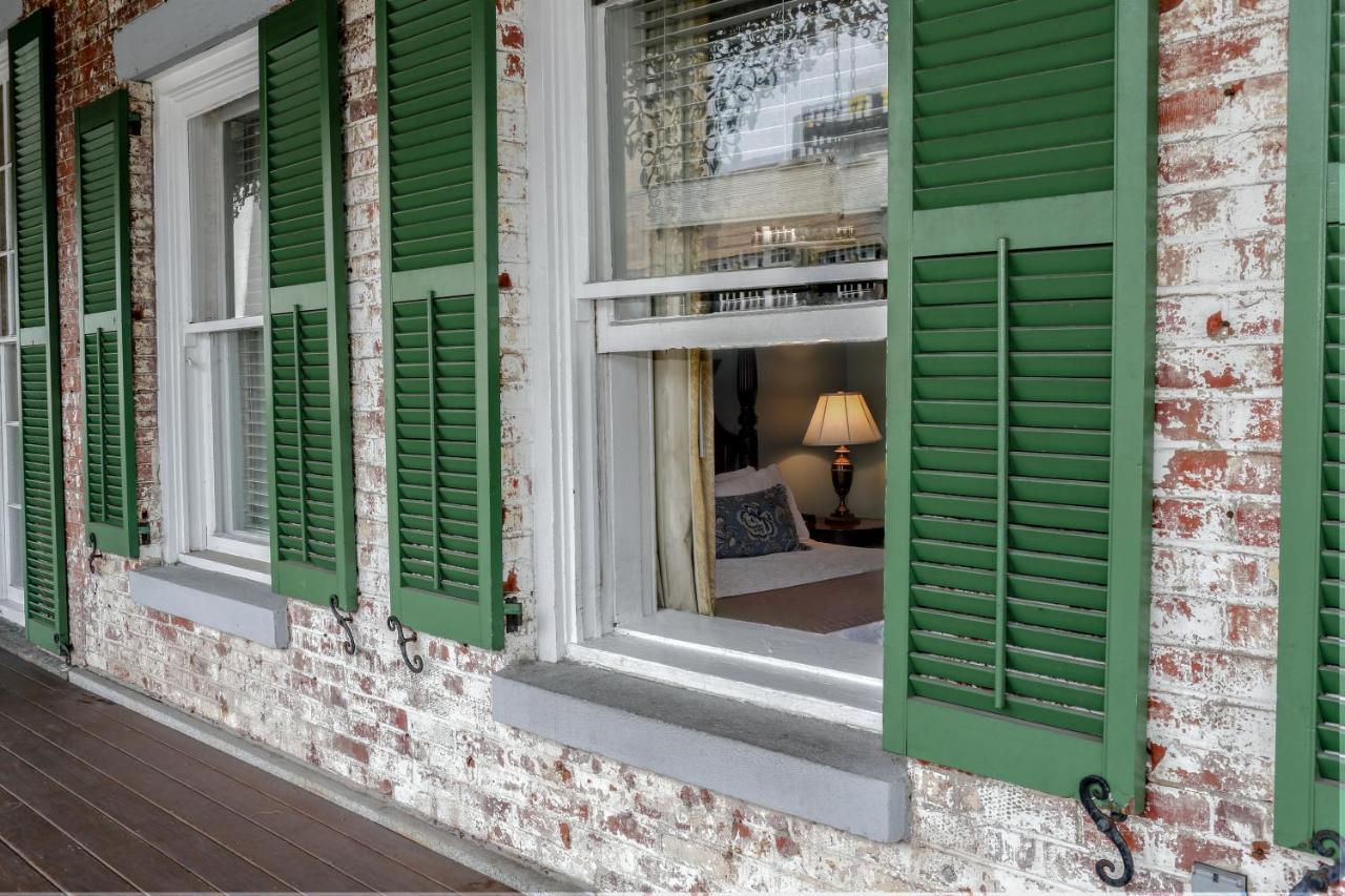 Premium King Room with Balcony,779170704:JPEG