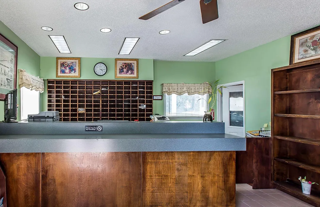 Suburban Extended Stay Abercorn-1