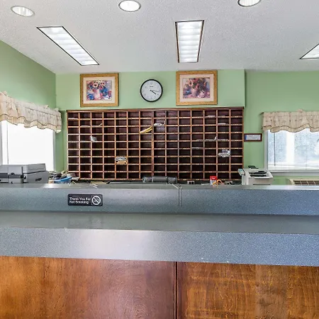 Suburban Extended Stay Abercorn-3