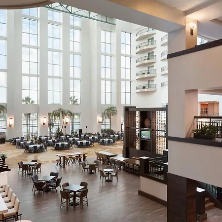 Marriott Savannah Riverfront-3