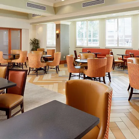 Hampton Inn & Suites Savannah/Midtown-2