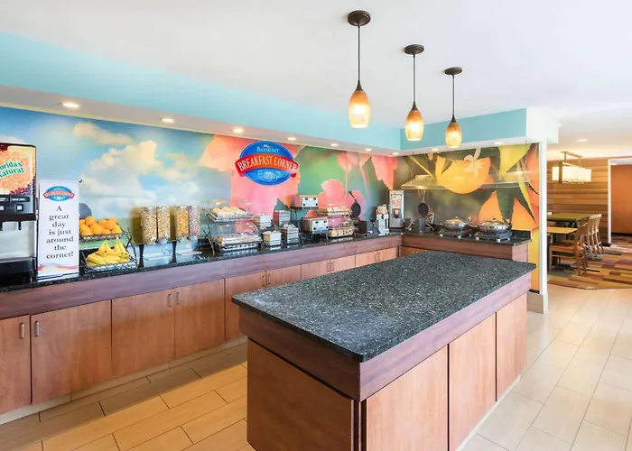 Baymont By Wyndham Savannah Midtown