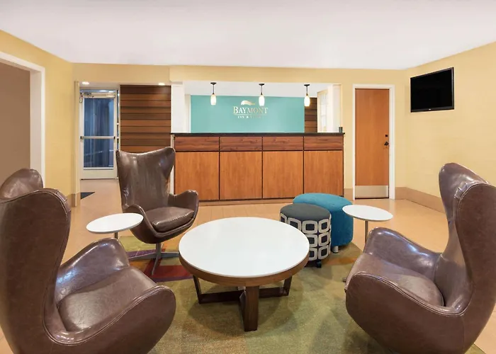 Baymont By Wyndham Savannah Midtown