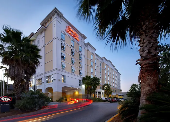 Hampton Inn & Suites Savannah/Midtown