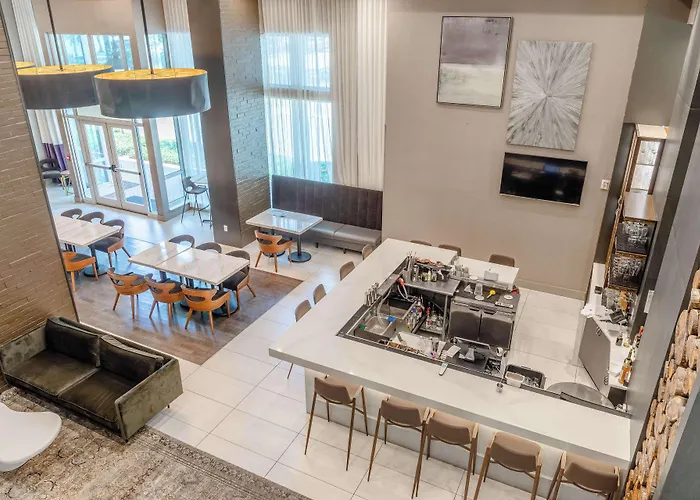 Tryp By Wyndham Savannah